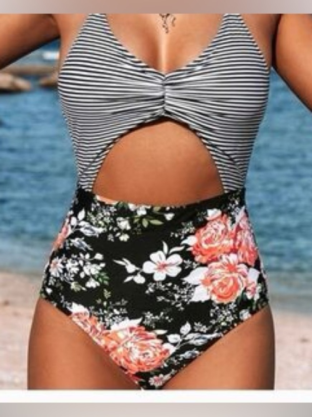 Cupshe Black Stripe & Coral Floral‎ One-Piece Swimsuit